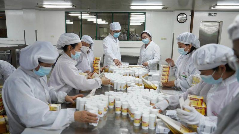 医药OEM代工厂如何选择：关键因素与误区解析**